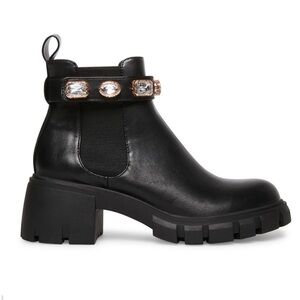 Madden Girl NYC  Honeyy Women's Chelsea Boots Size 4